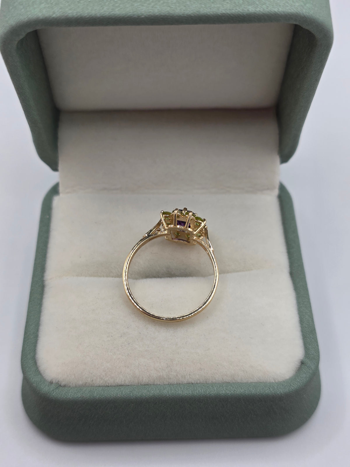 9ct gold amethyst and peridot ring