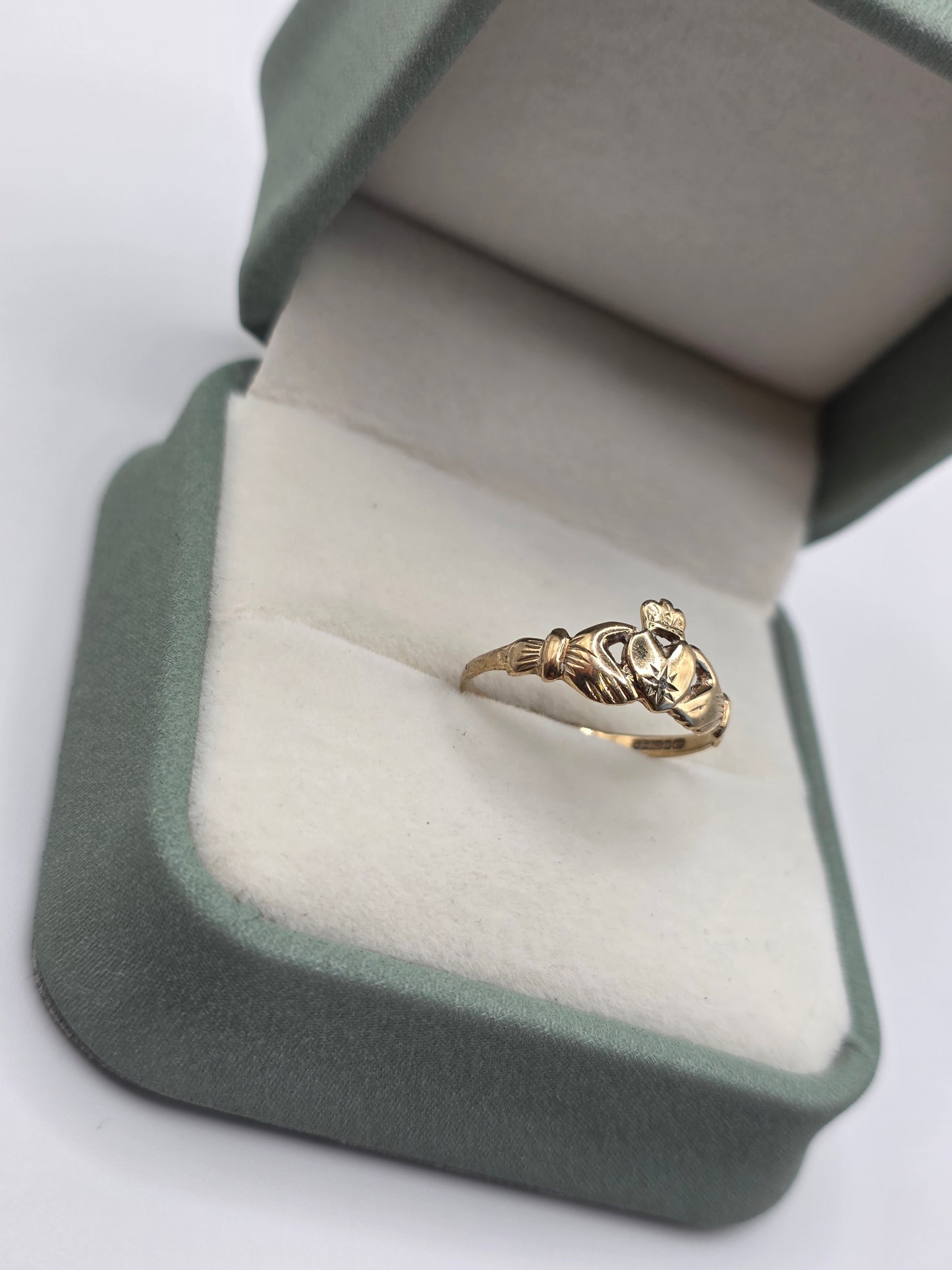 9ct gold diamond claddagh ring