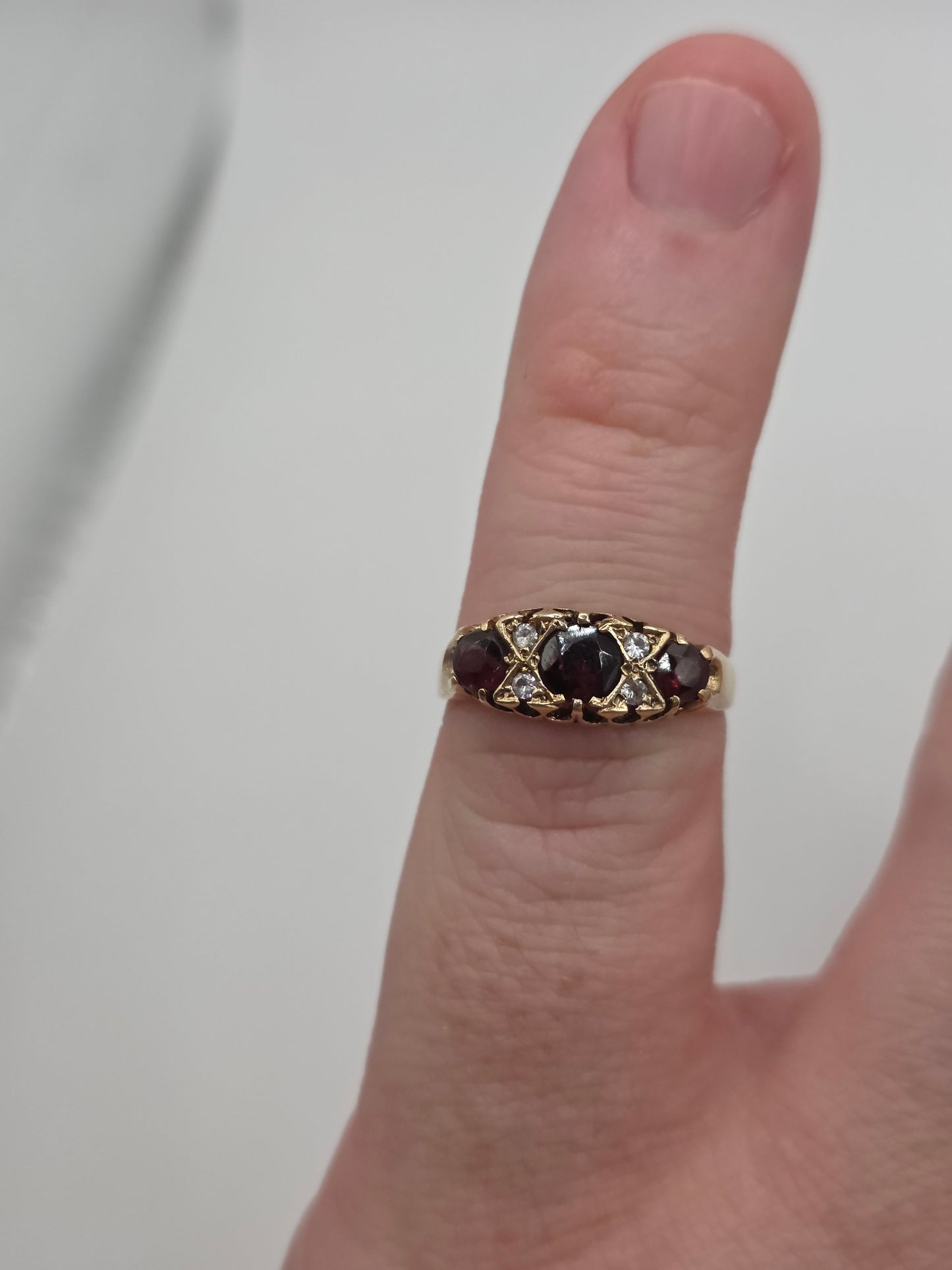 9ct gold garnet and diamond gypsy ring