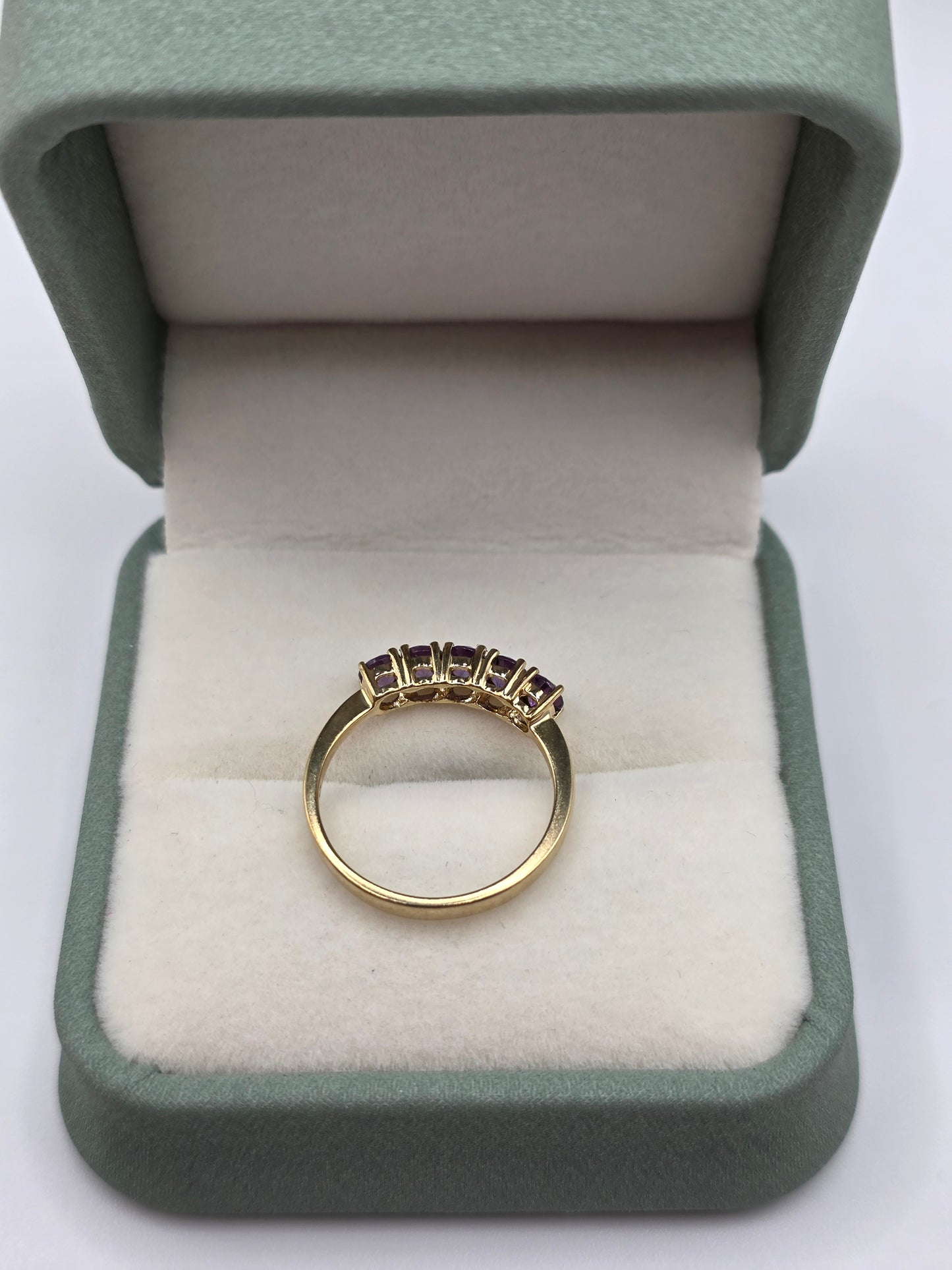 9ct gold amethyst ring