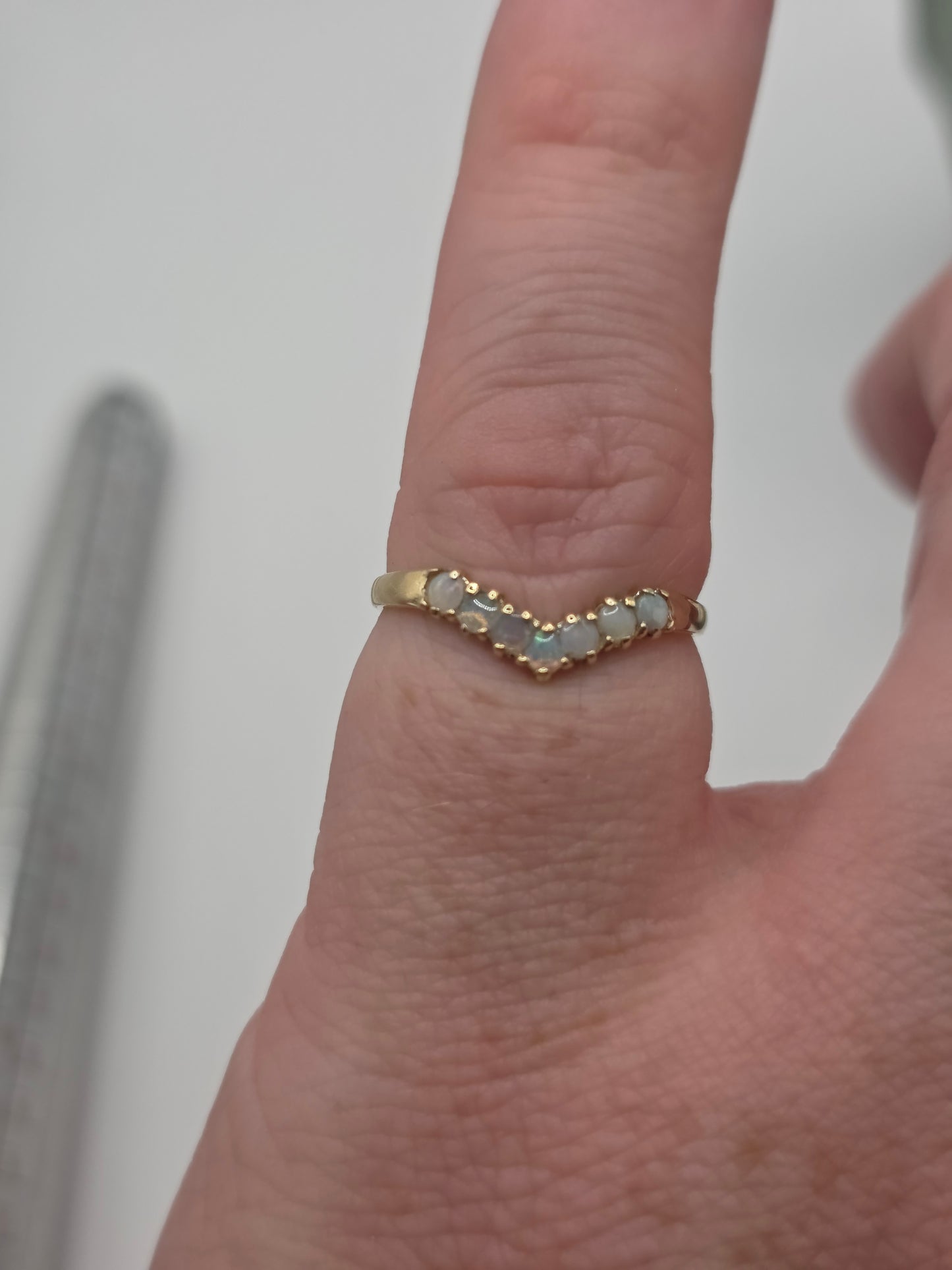 9ct gold opal wishbone ring