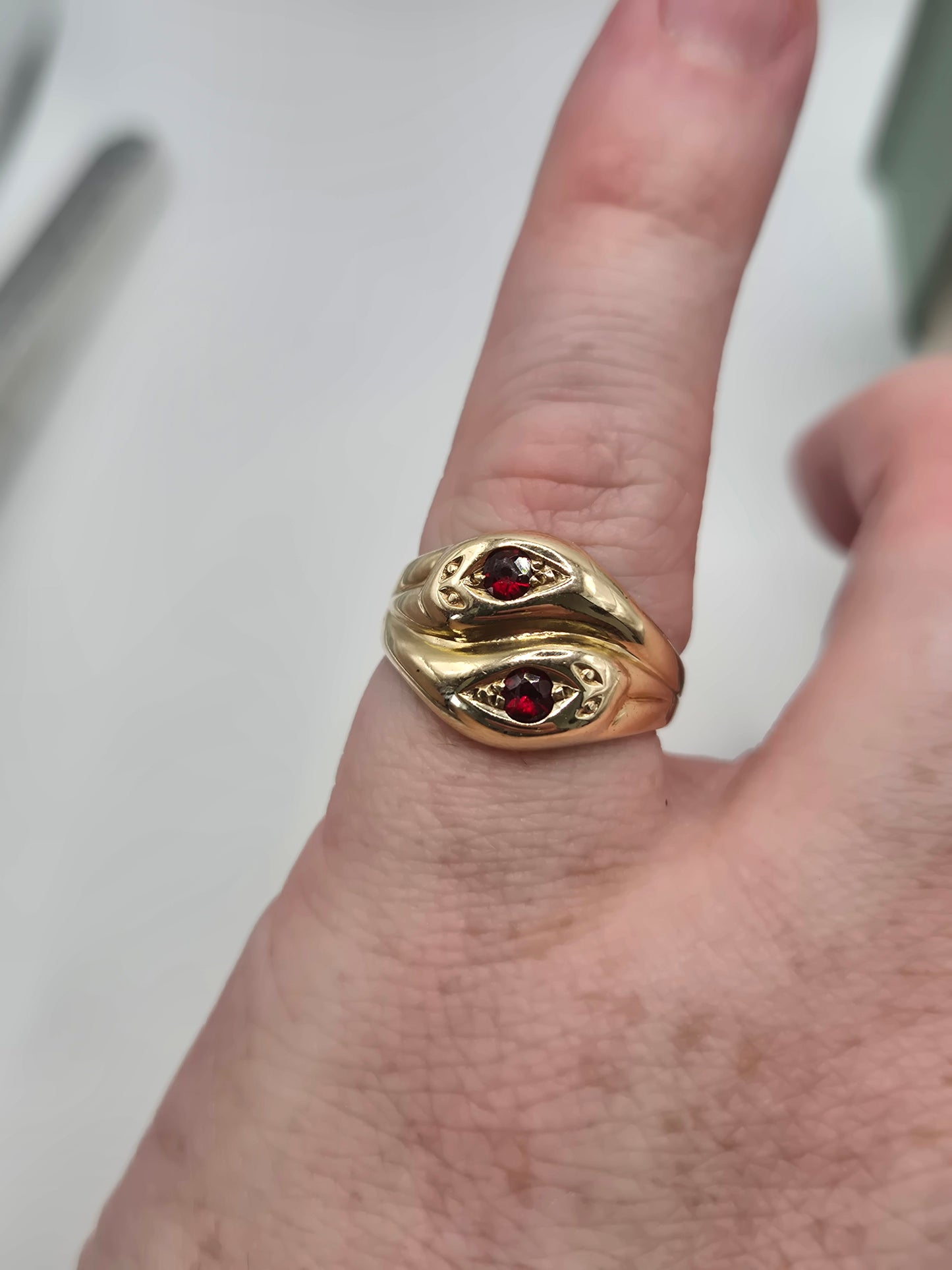 Heavy 9ct gold garnet snake ring