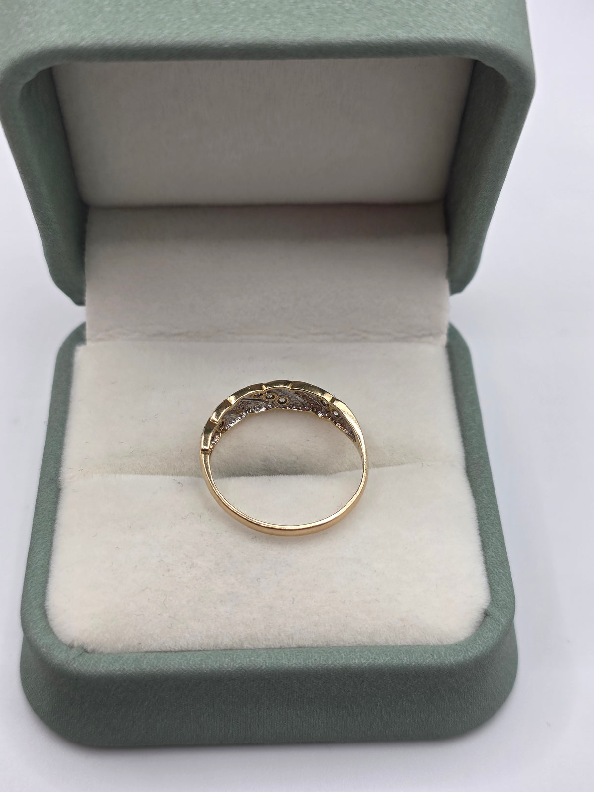 9ct gold diamond croissant ring