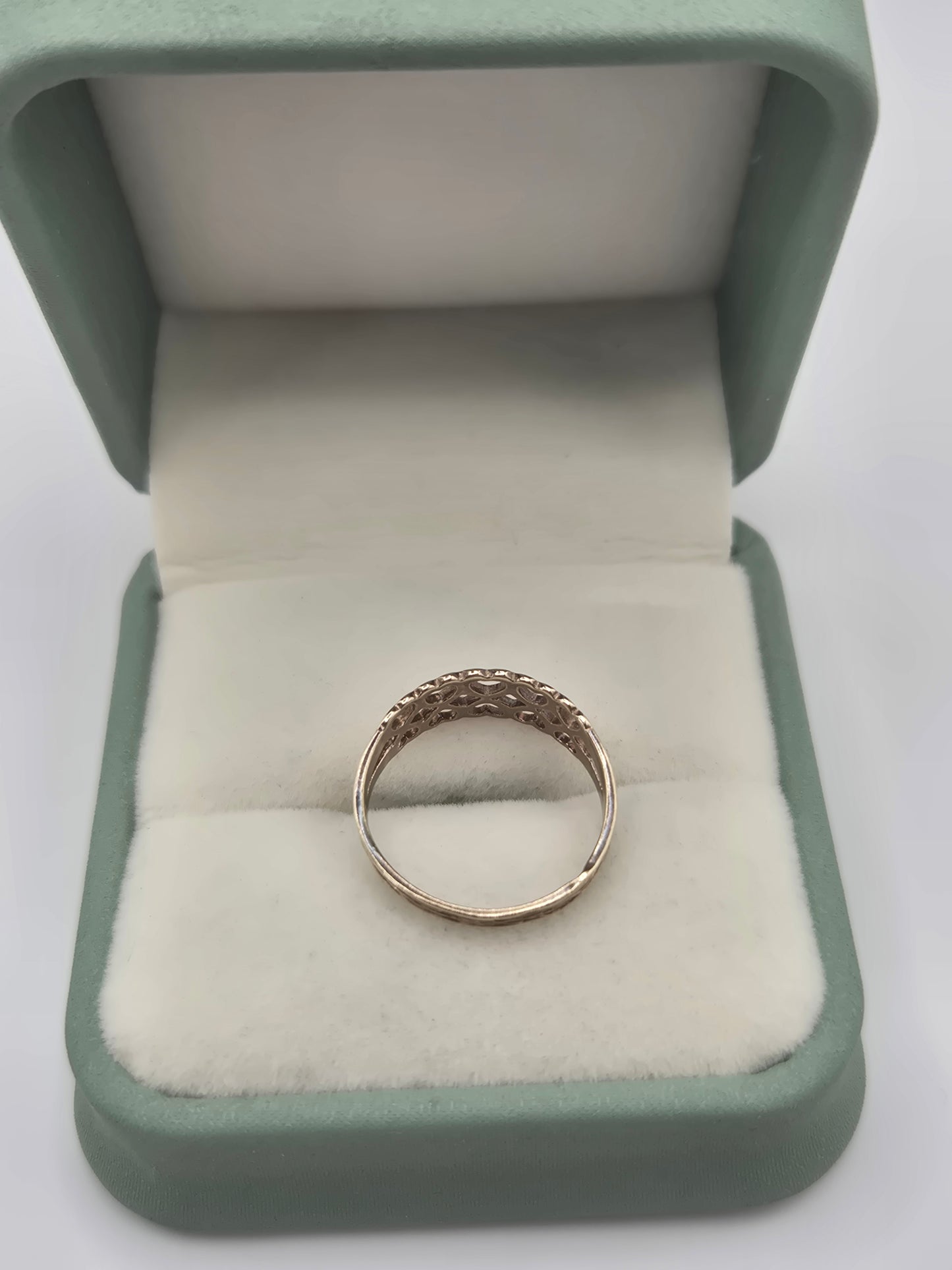 Vintage 9ct gold heart ring