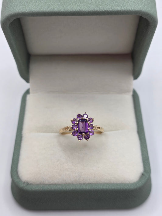 9ct gold amethyst cluster ring