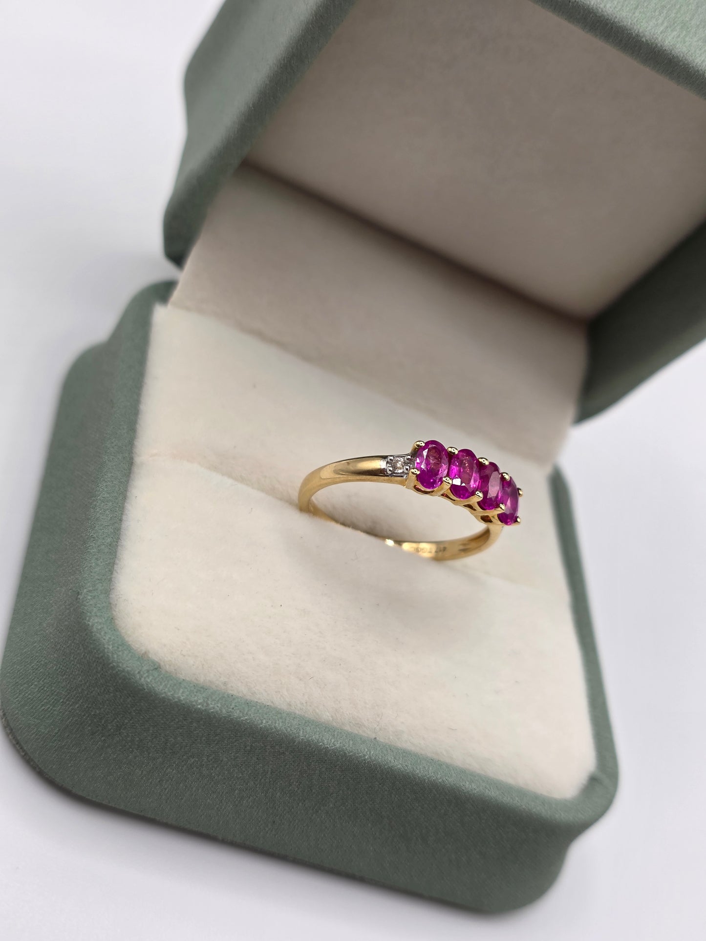 9ct gold pink sapphire and zircon ring