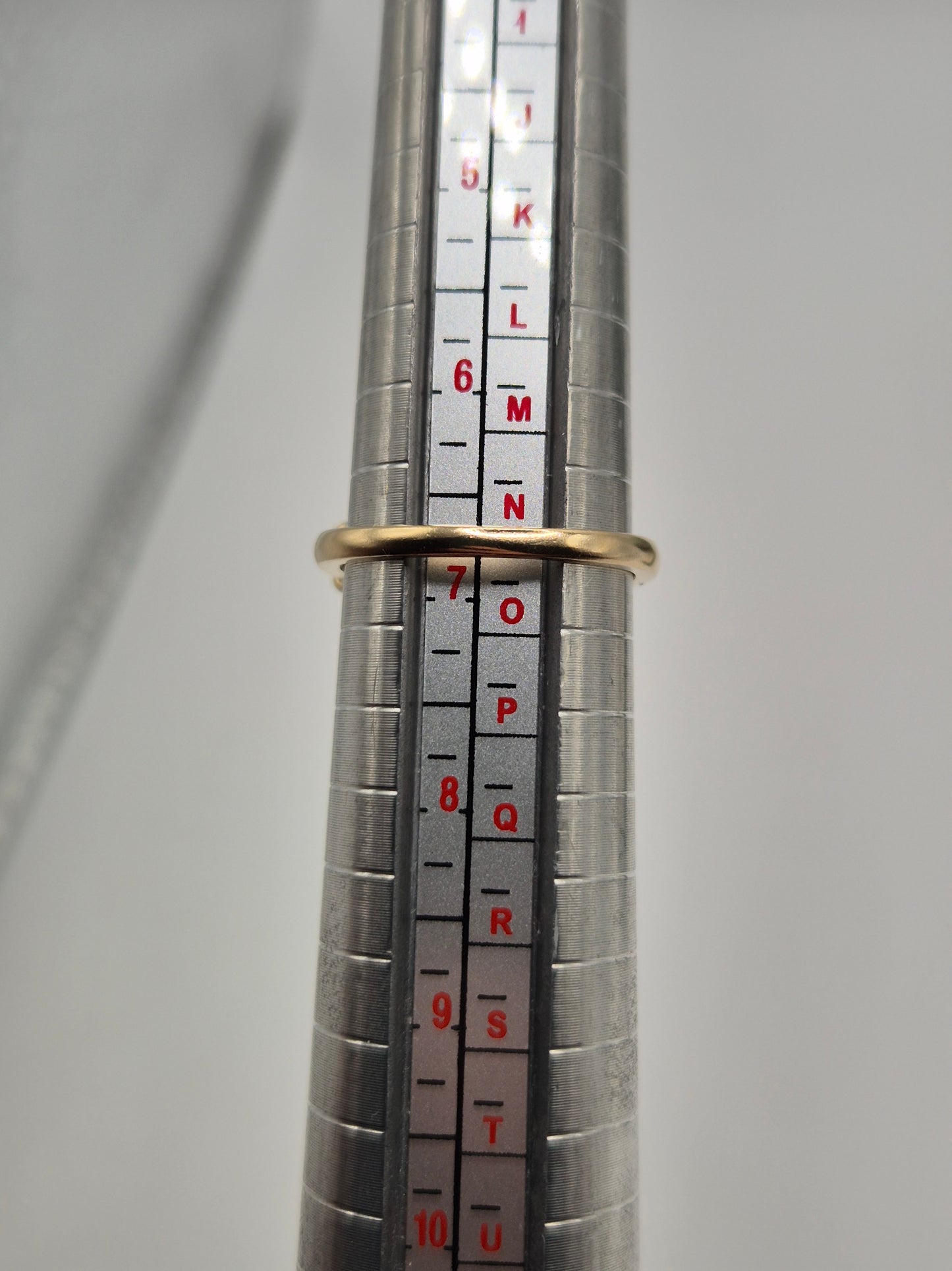 Heavy 9ct gold tanzanite cluster ring