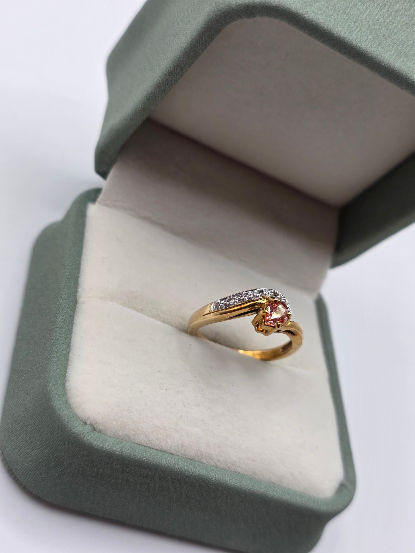 9ct gold orange sapphire and zircon ring