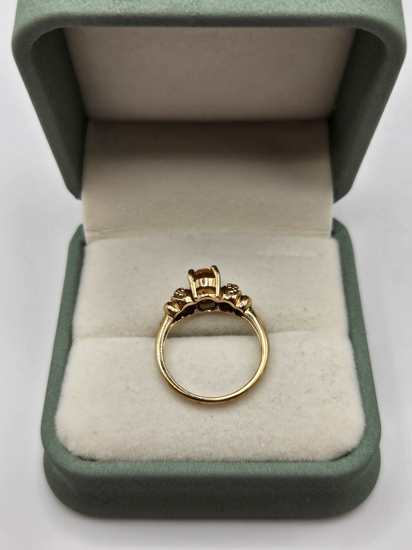 9ct gold citrine ring