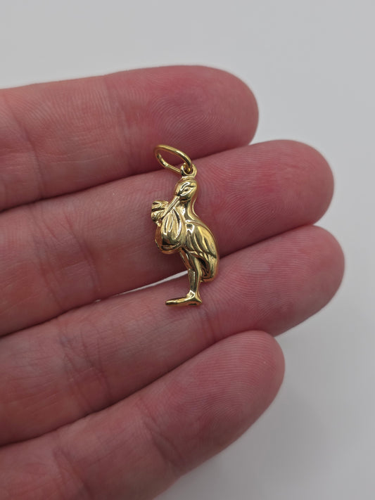 9ct gold stork and baby pendant