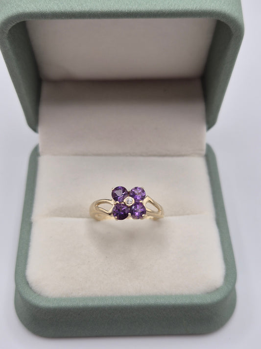 9ct gold amethyst and diamond ring