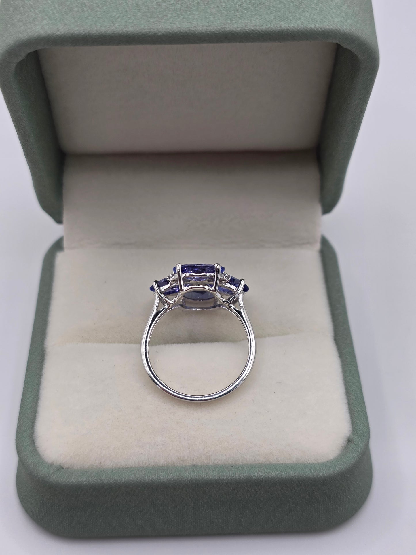 9ct white gold tanzanite and diamond ring