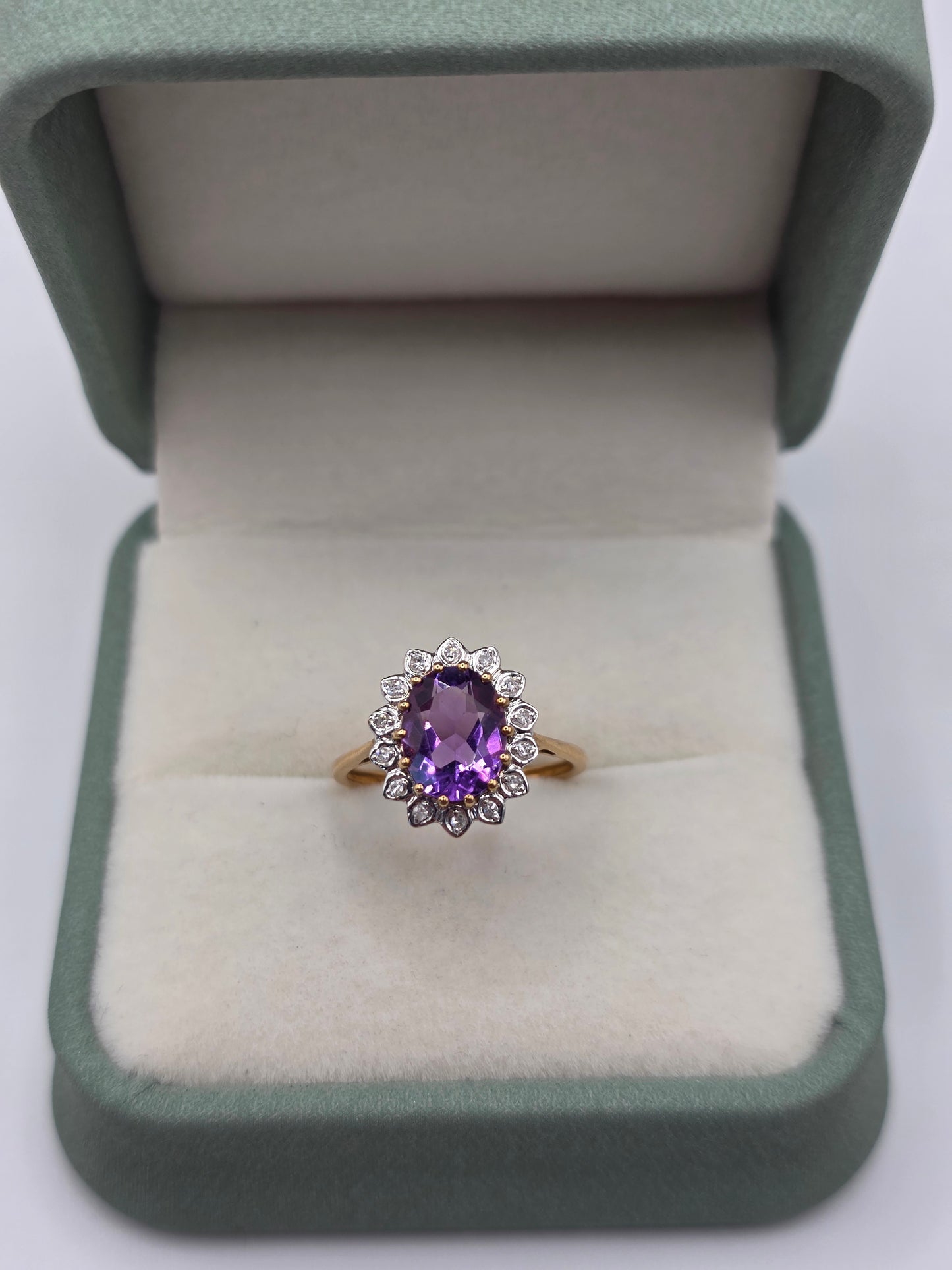 9ct gold amethyst and diamond ring