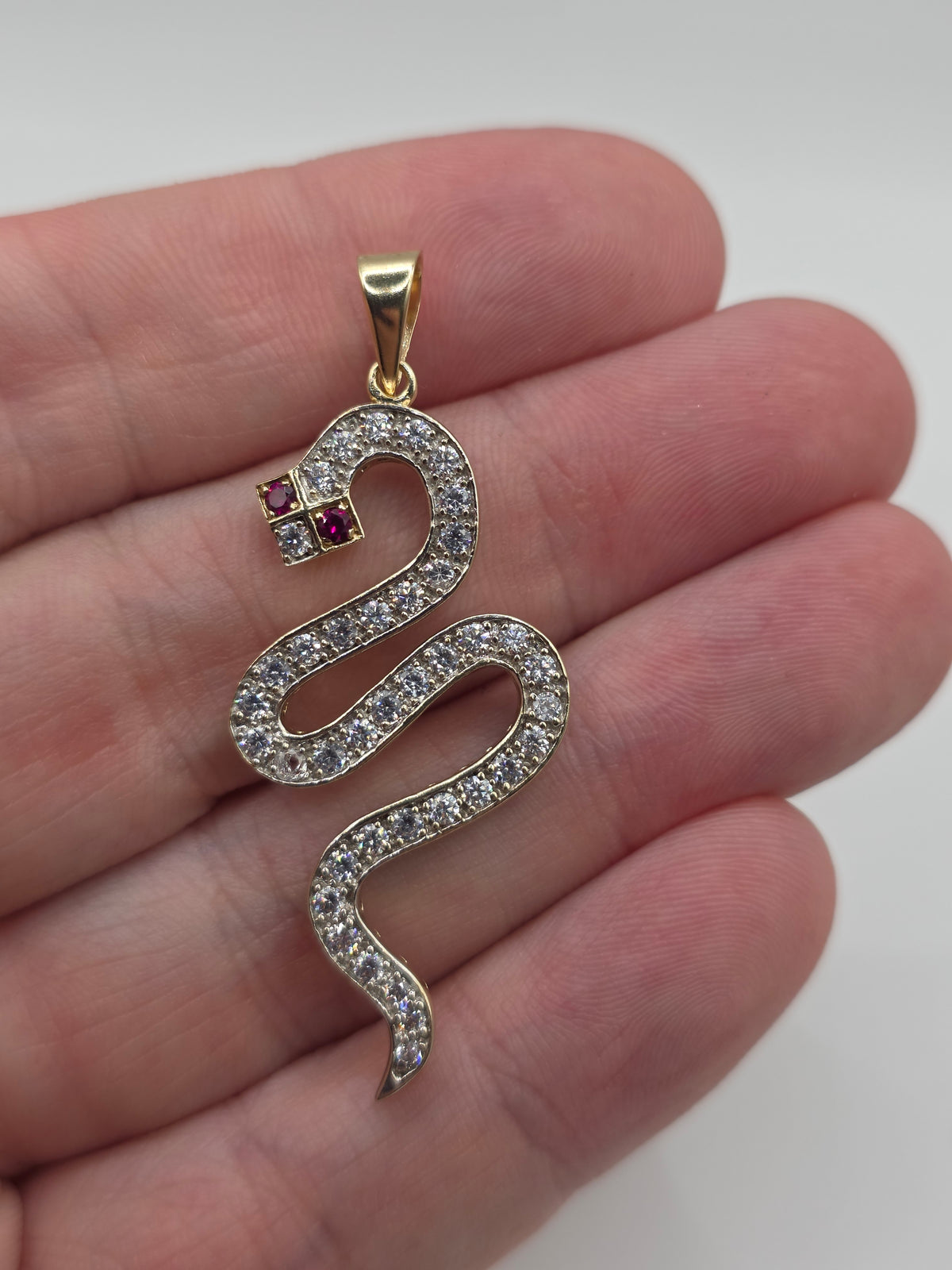 9ct gold cz snake pendant