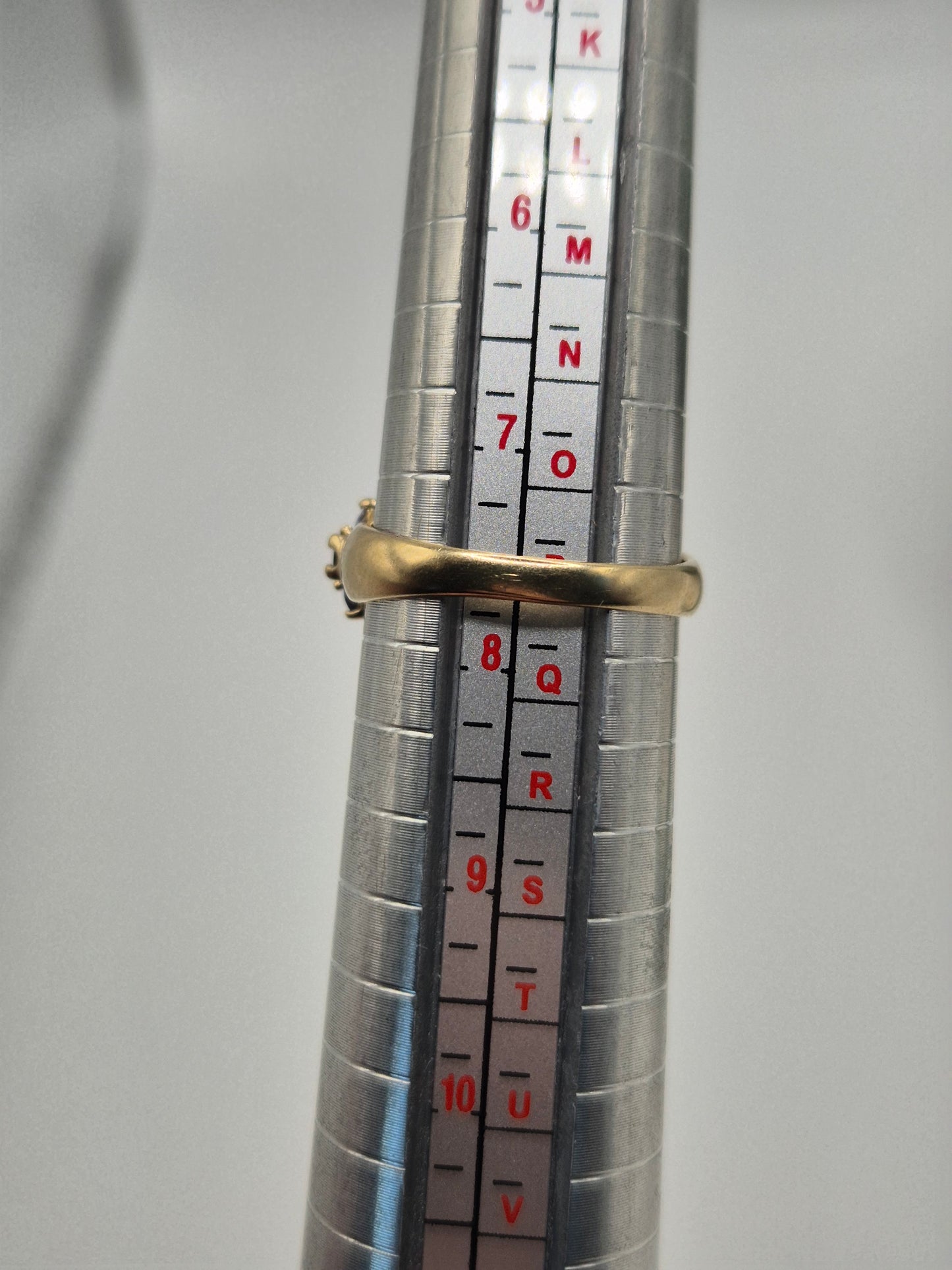 9ct gold tanzanite cluster ring