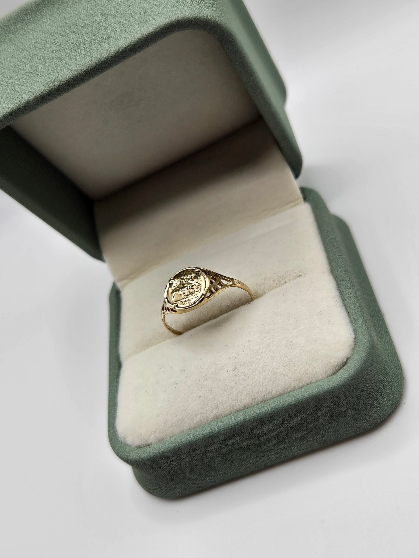 9ct gold st george ring