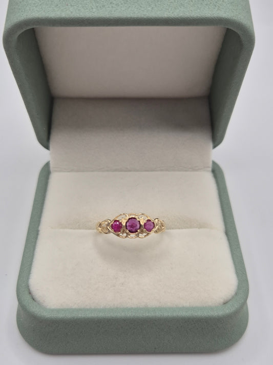 9ct gold ruby ring