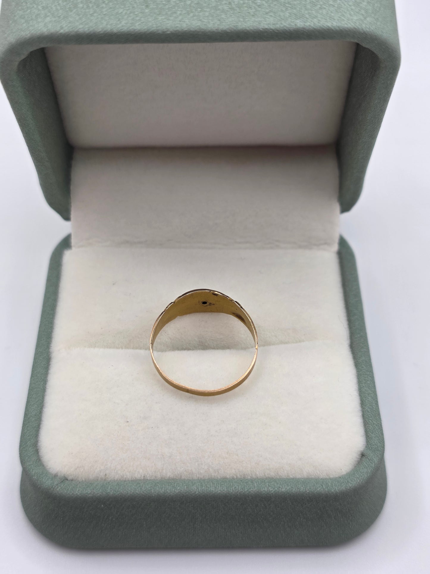 Antique 9ct gold garnet and seed pearl gypsy ring