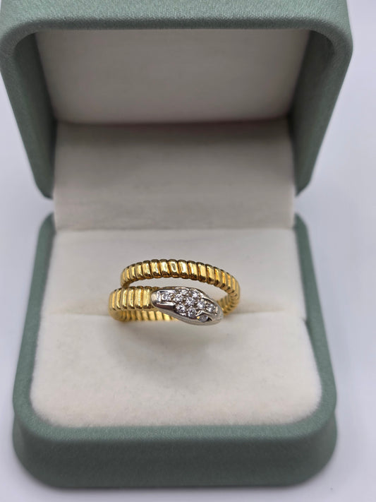 18ct gold diamond snake ring