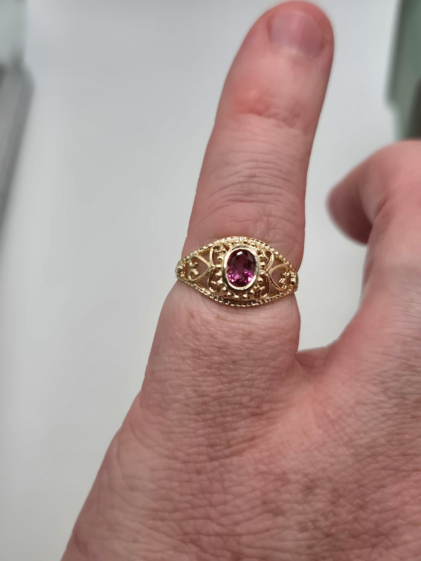9ct gold pink topaz ring