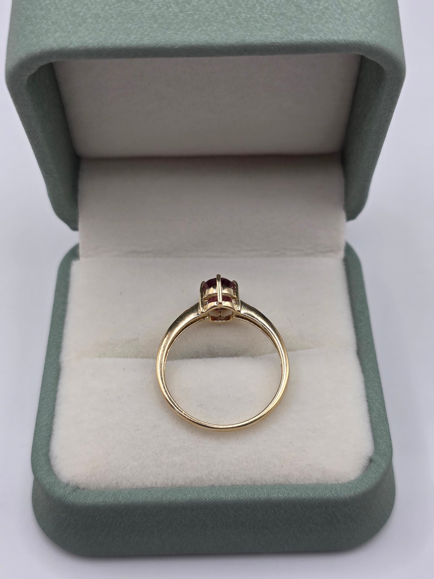 9ct gold tourmaline and diamond ring