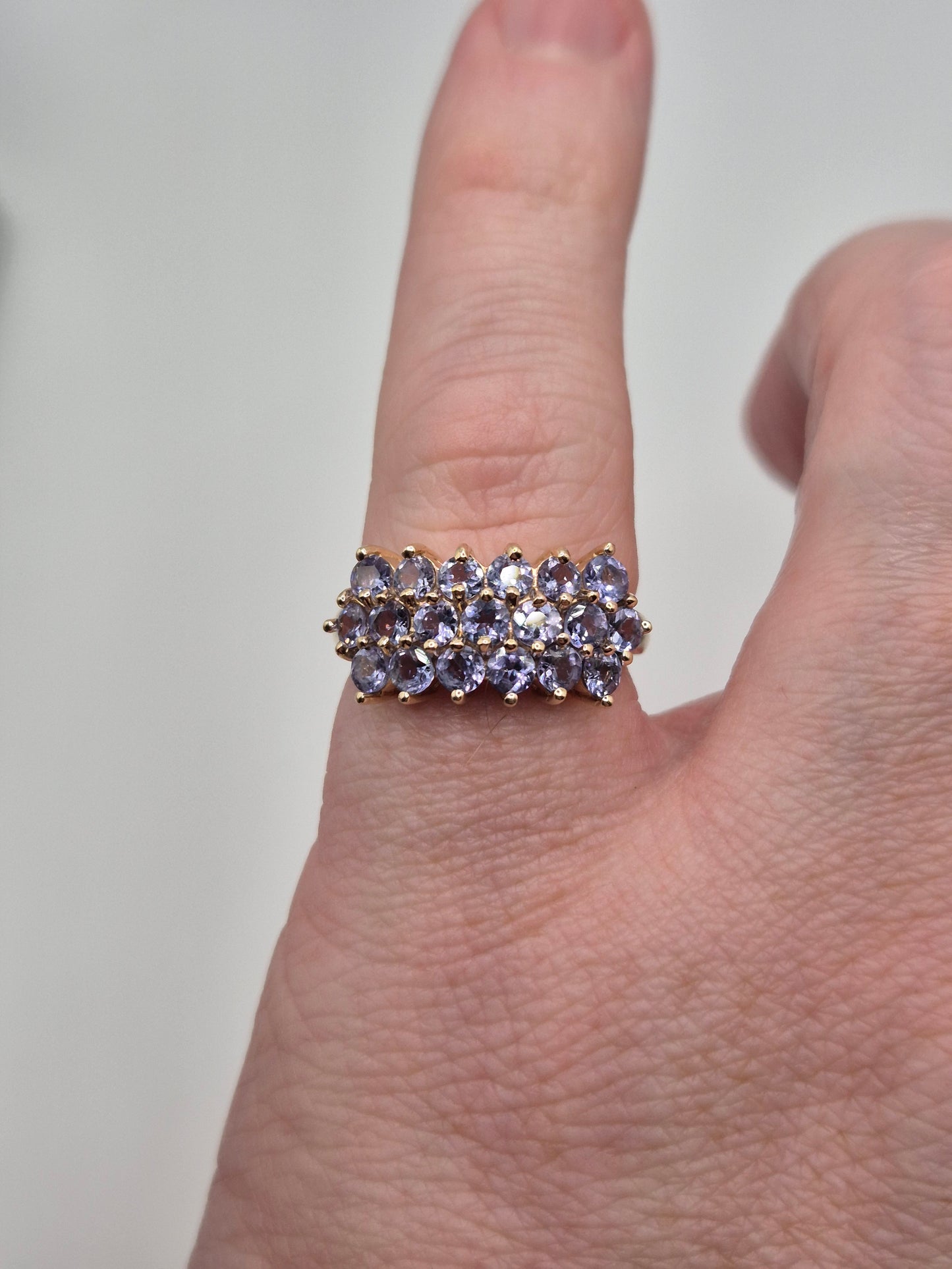 Heavy 9ct gold tanzanite cluster ring