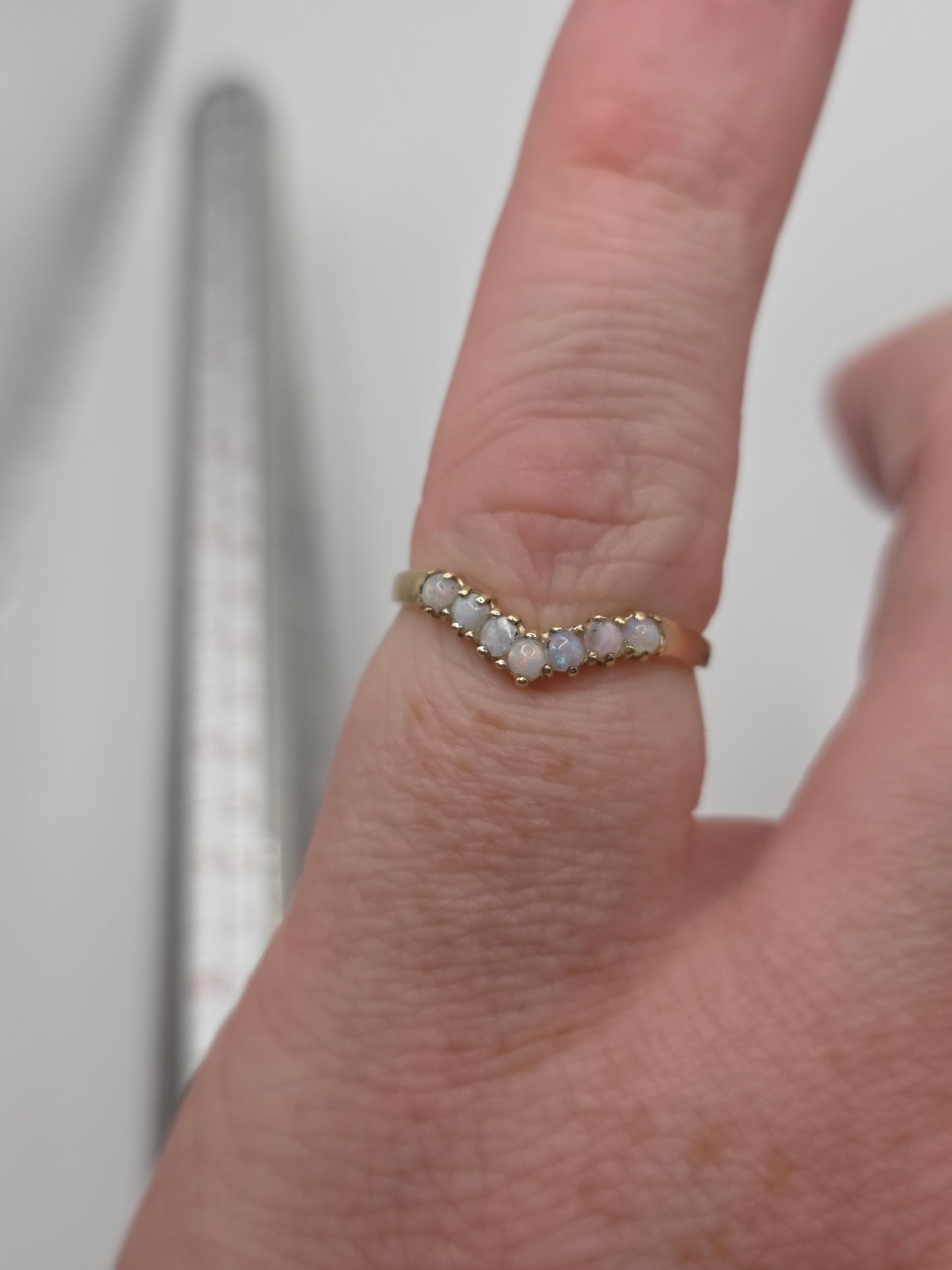9ct gold opal wishbone ring