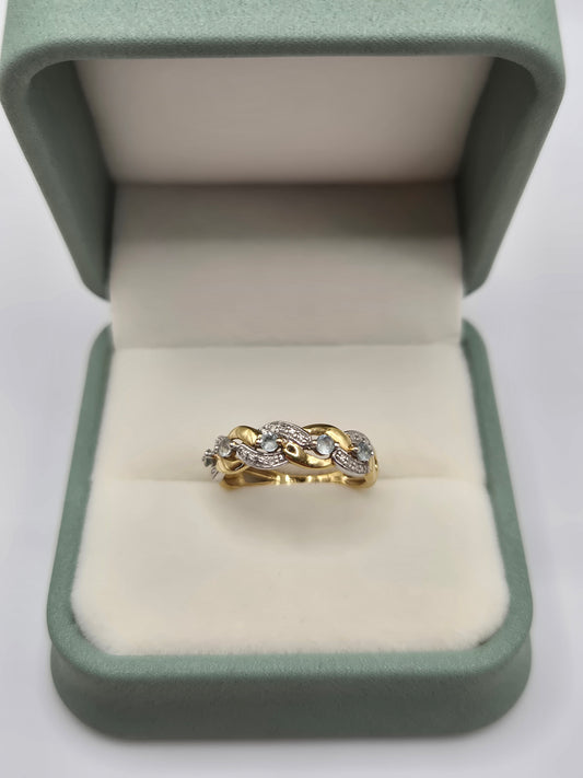 9ct gold topaz and diamond ring