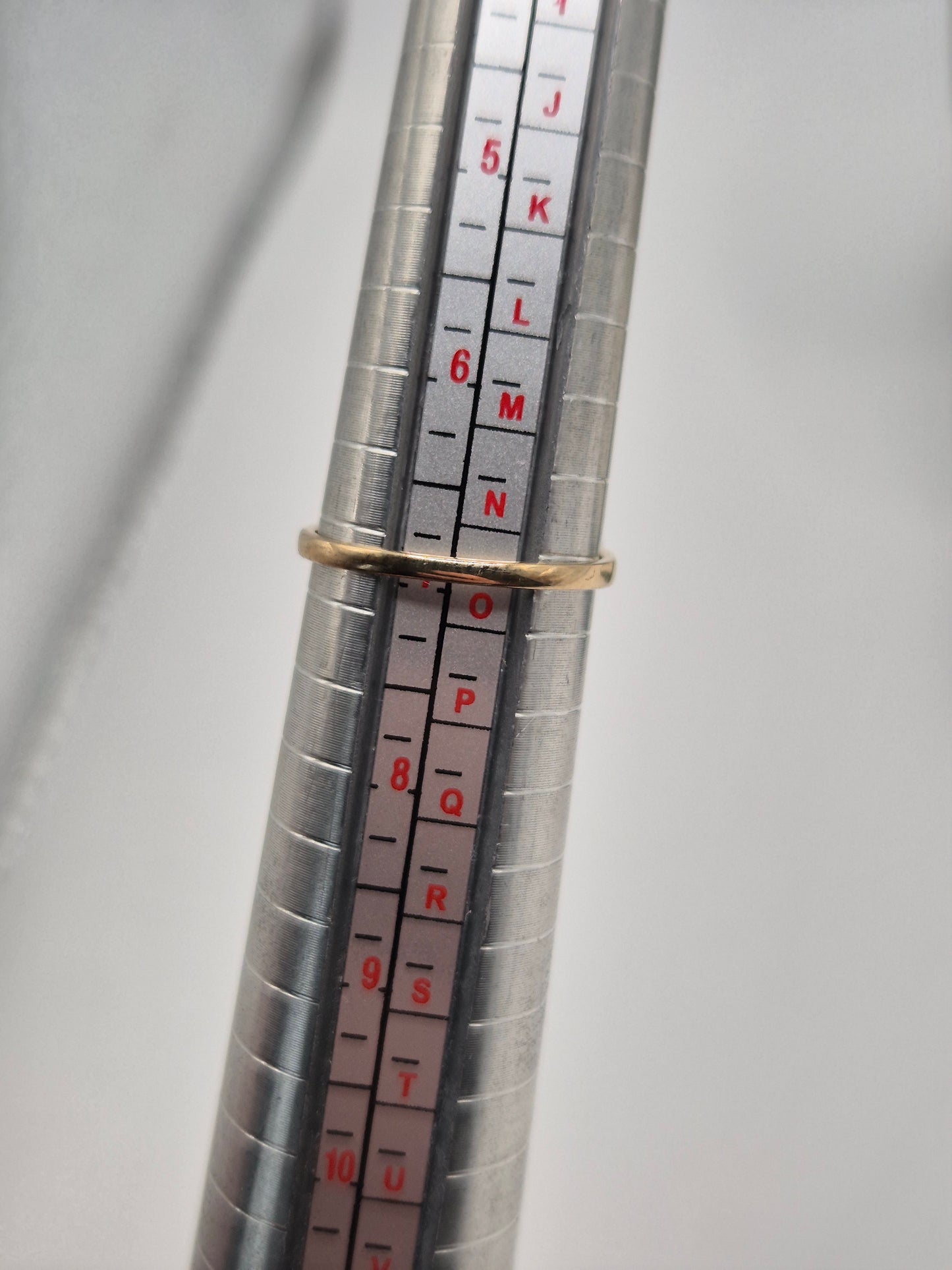 9ct gold sapphire and diamond wishbone ring