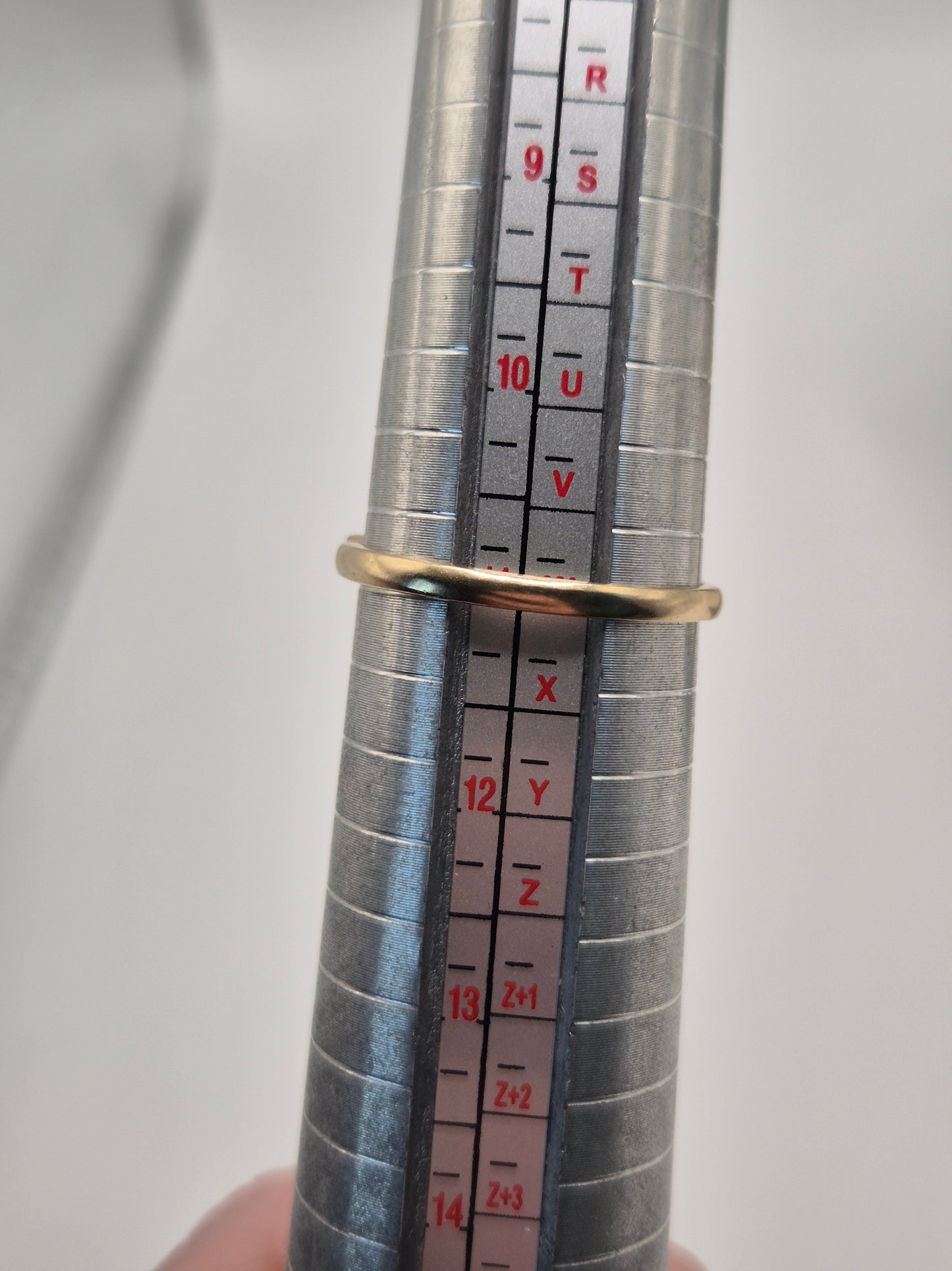 9ct gold ruby and diamond ring