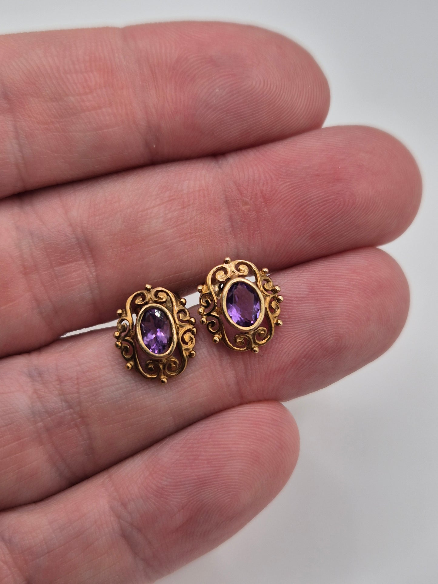 9ct gold amethyst earrings