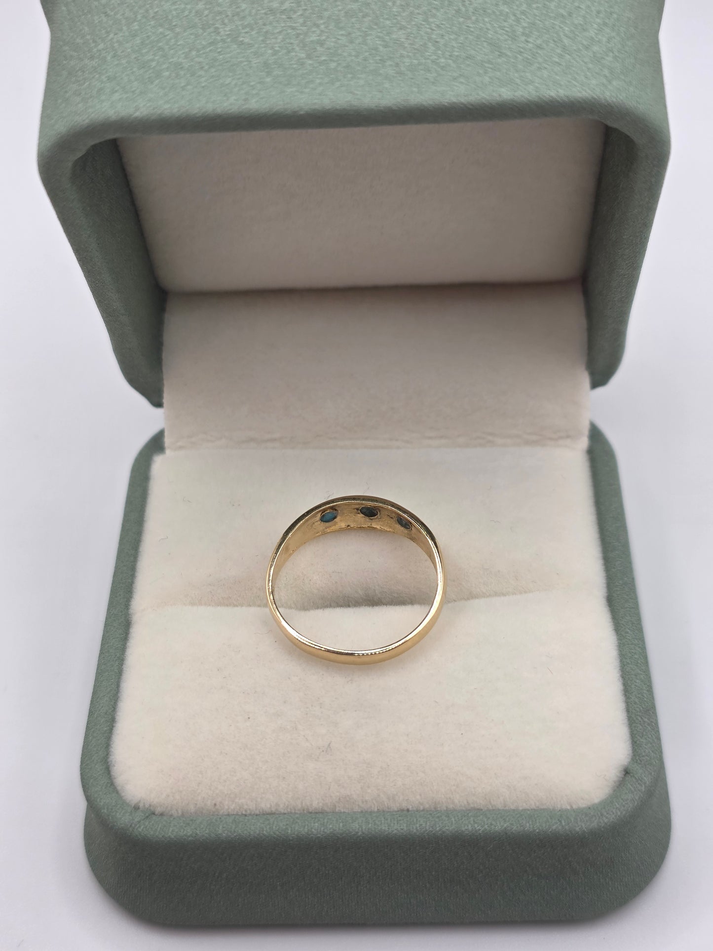 9ct gold turquoise gypsy ring