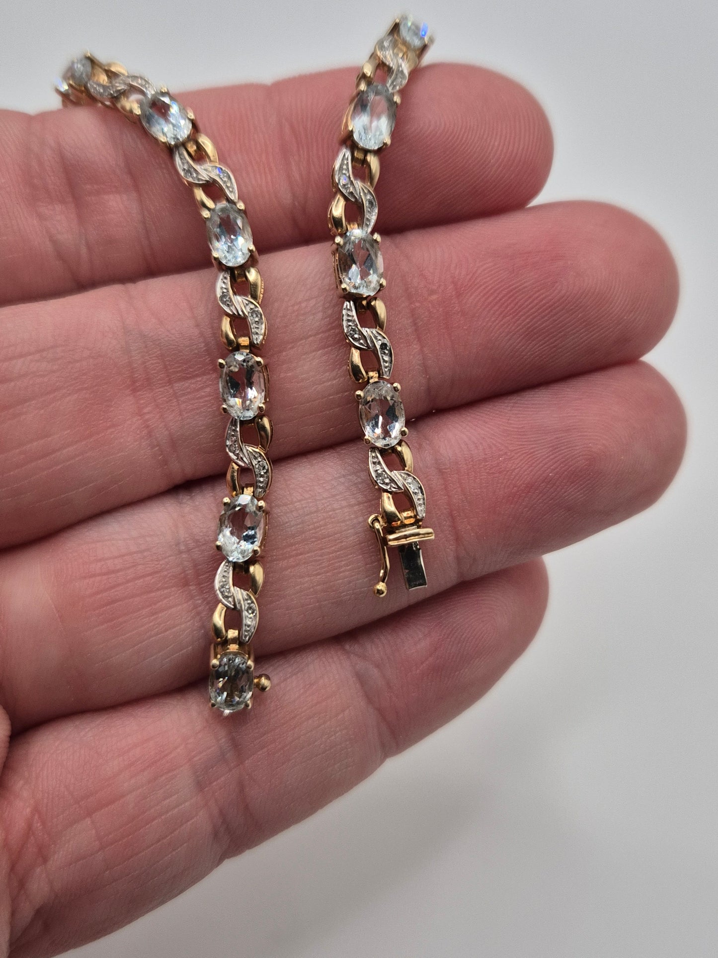 9ct gold aquamarine and diamond bracelet