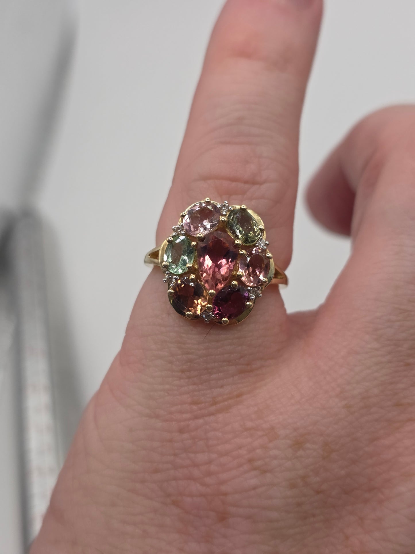 9ct gold rainbow tourmaline ring