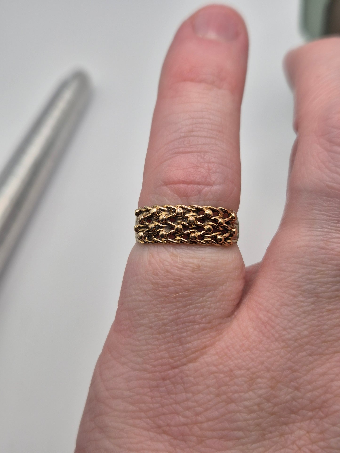 9ct gold keeper ring