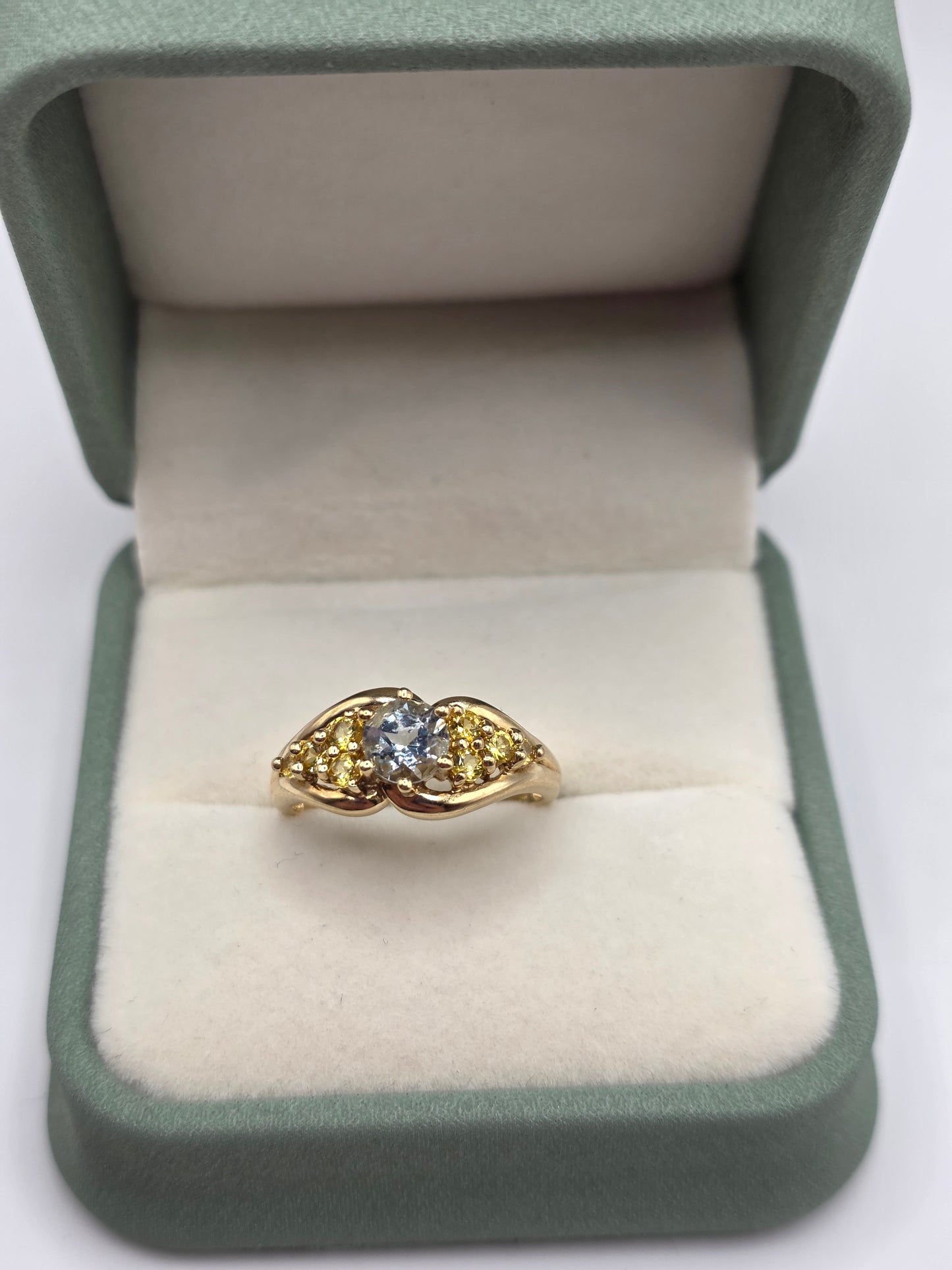 9ct gold aquamarine and yellow sapphire ring