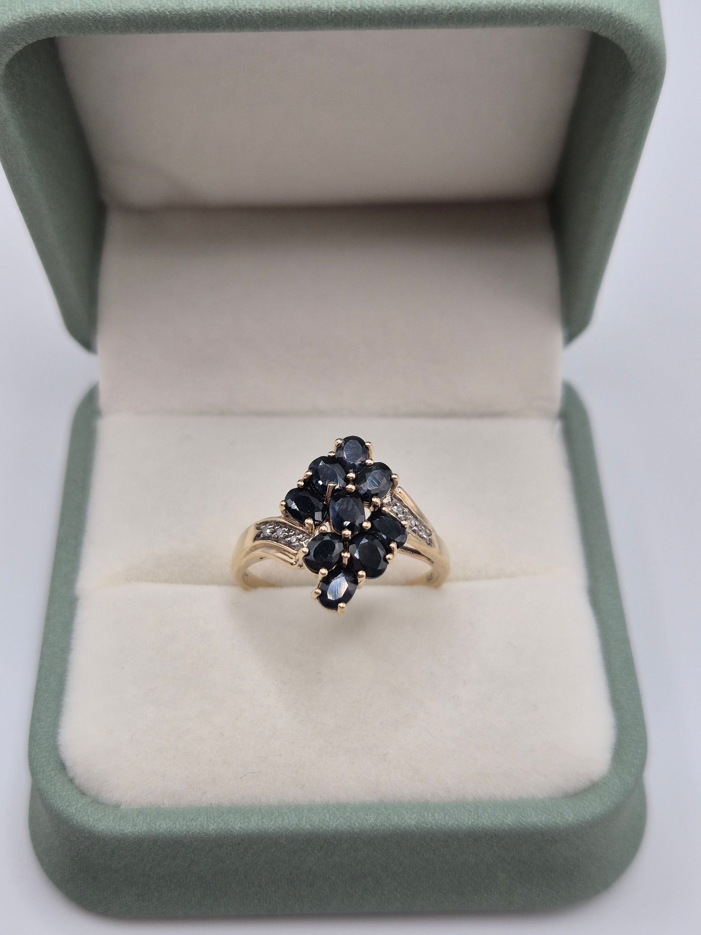 9ct gold sapphire and diamond ring