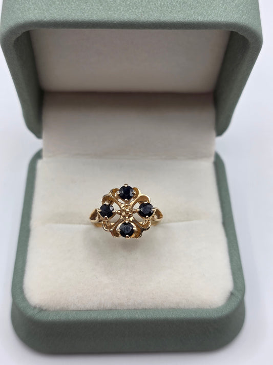 Vintage 9ct gold sapphire ring