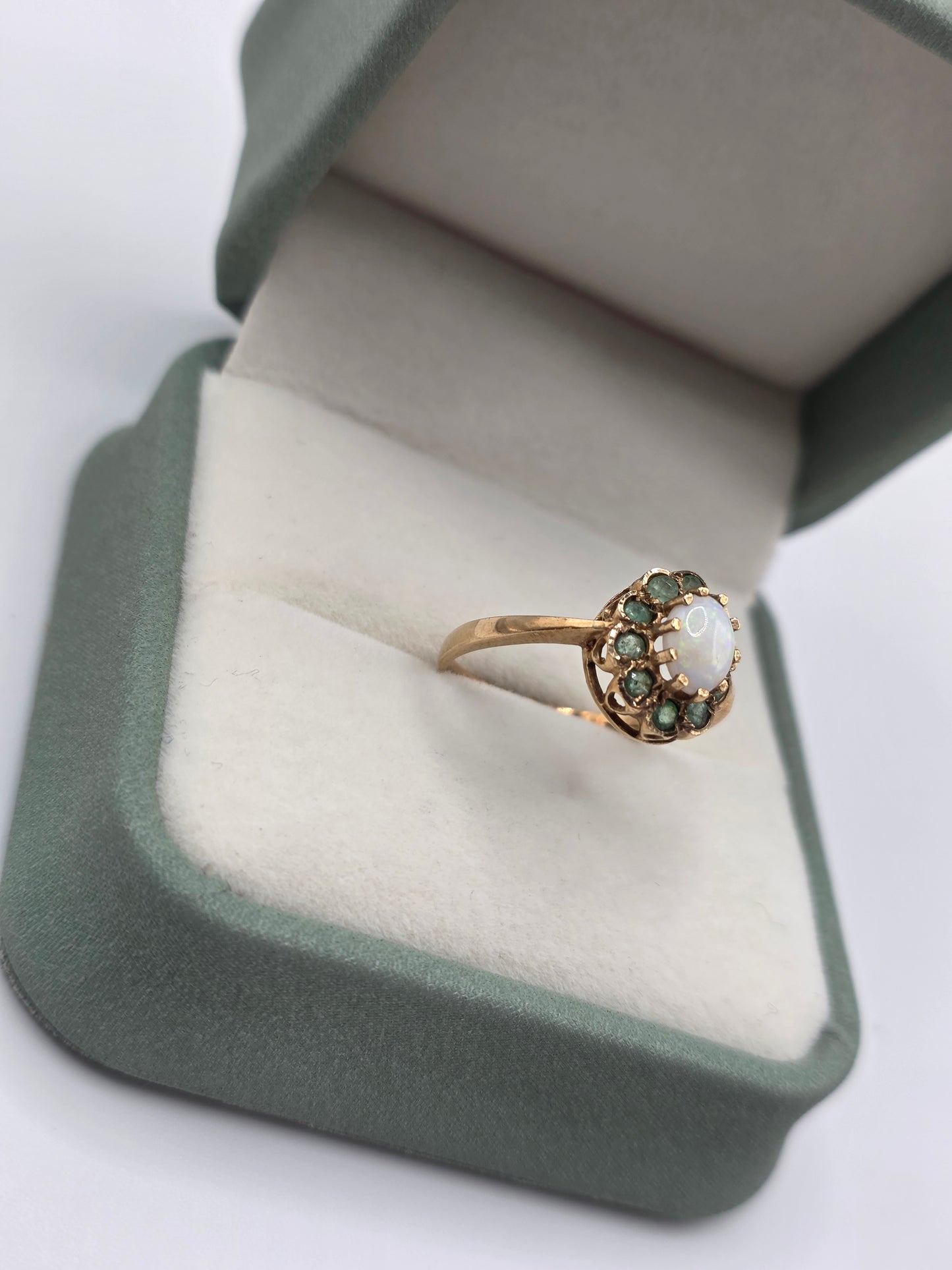 9ct gold opal and emerald ring