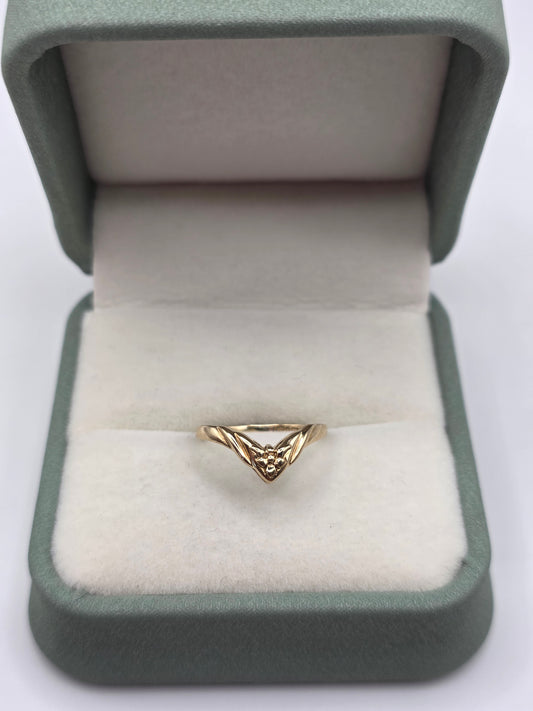 9ct gold wishbone ring