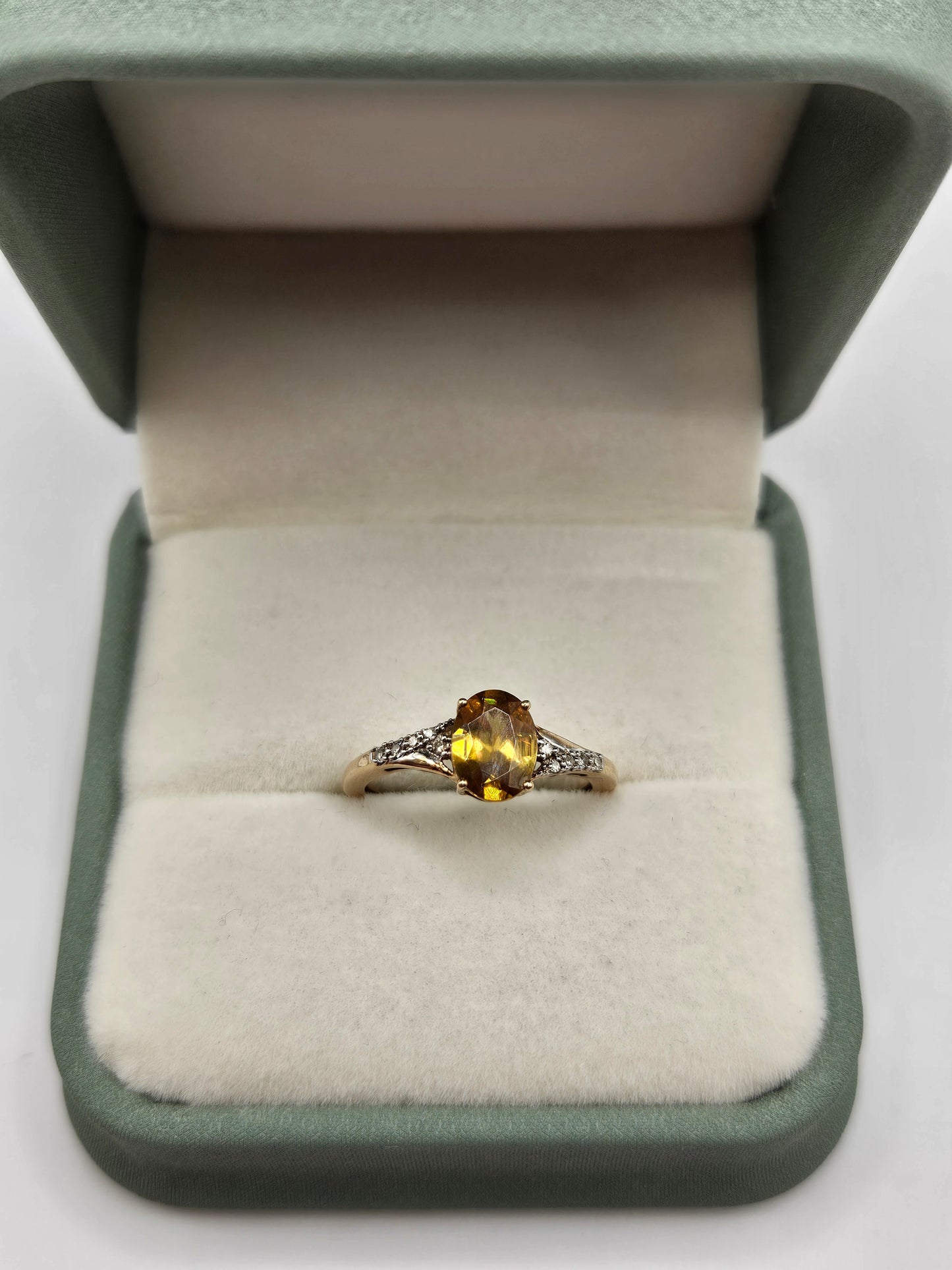 9ct gold citrine and diamond ring