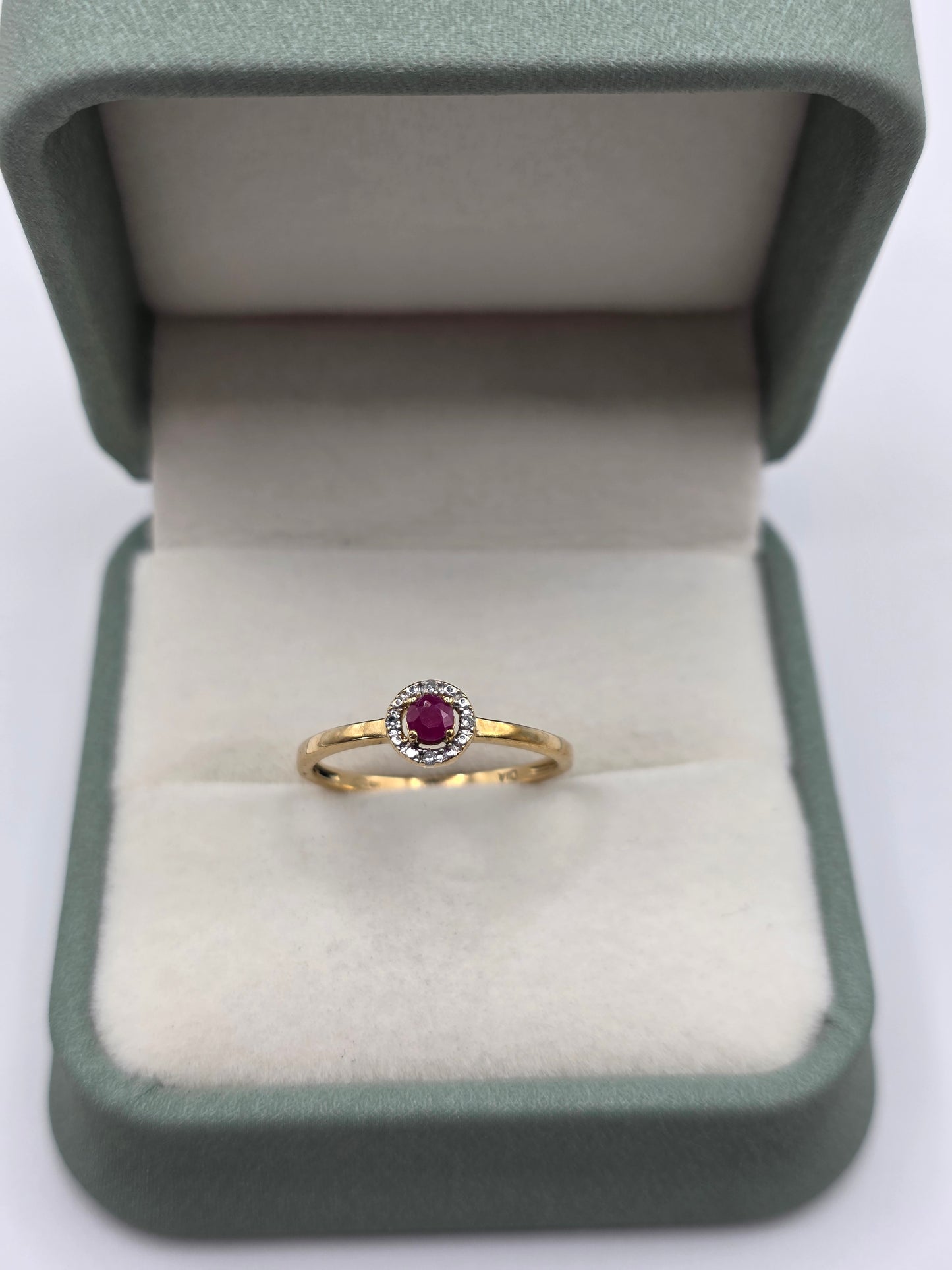 9ct gold ruby and diamond ring