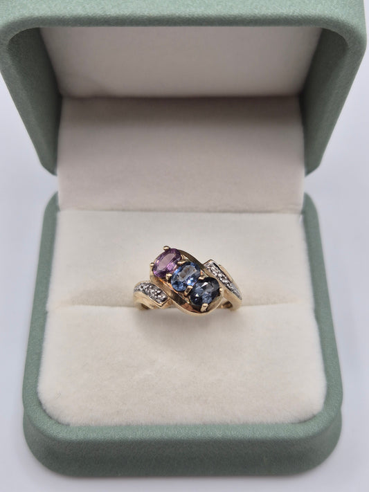 9ct gold multigem and diamond ring