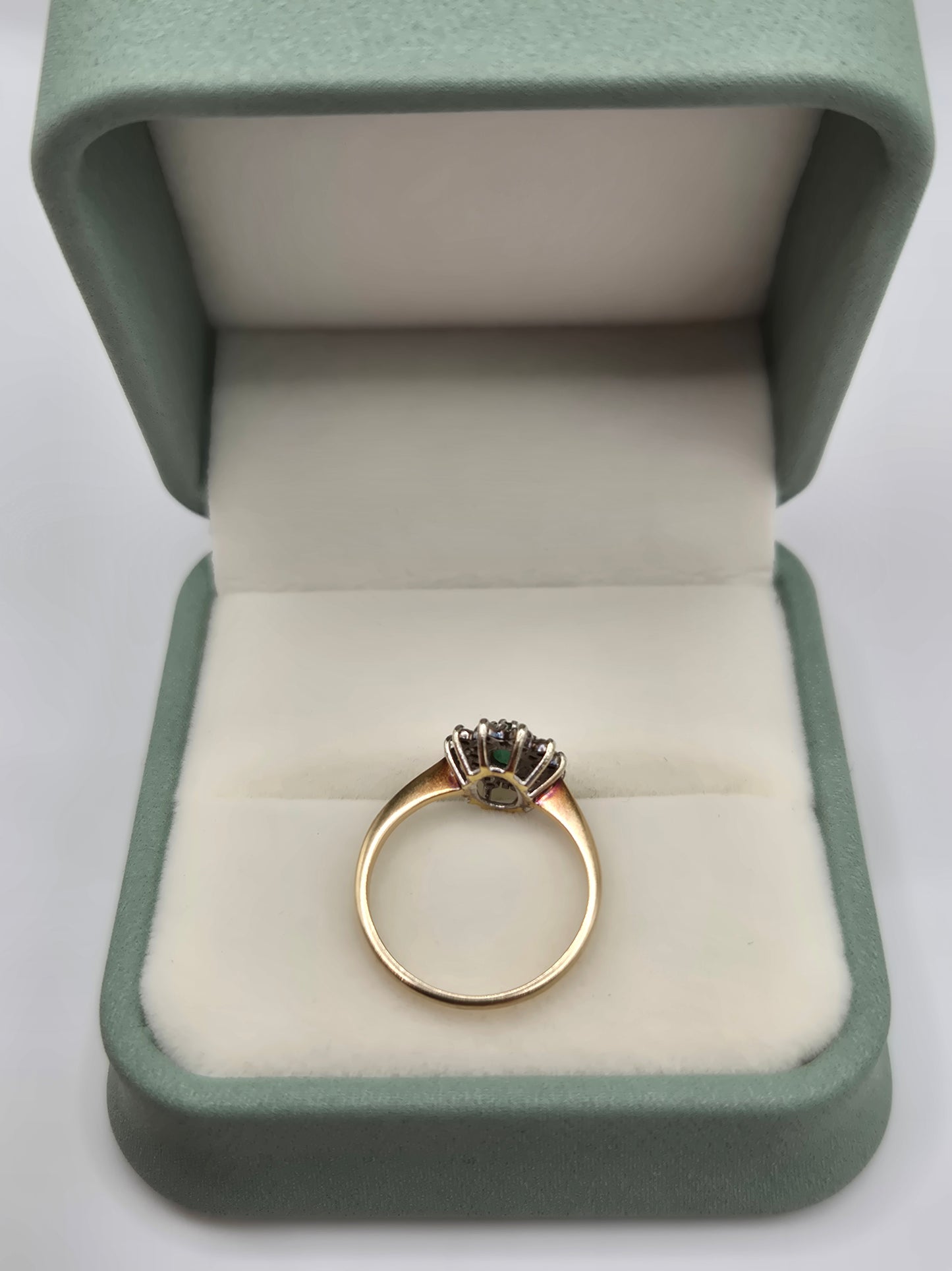 9ct gold emerald and diamond ring