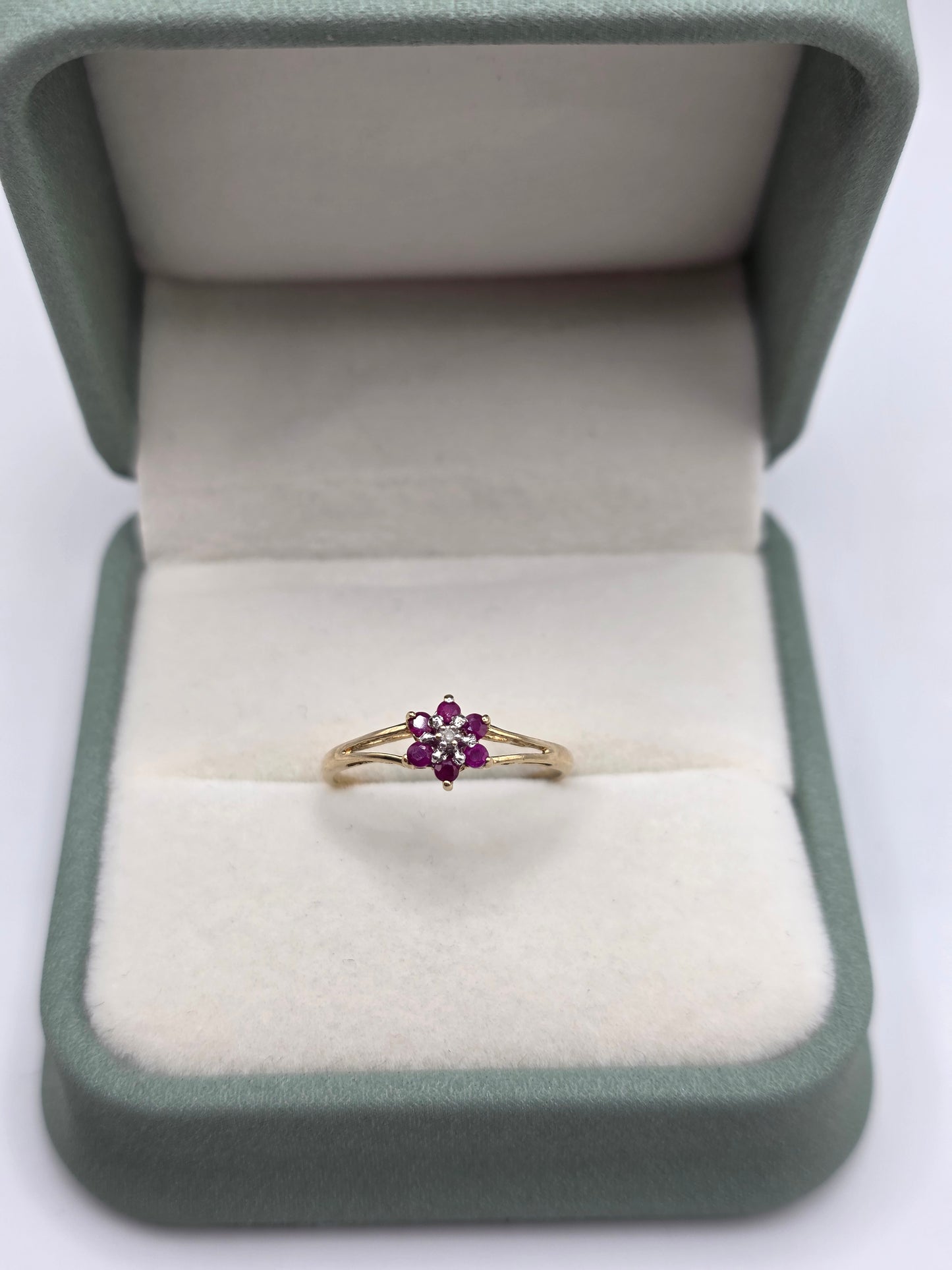 9ct gold ruby and diamond ring