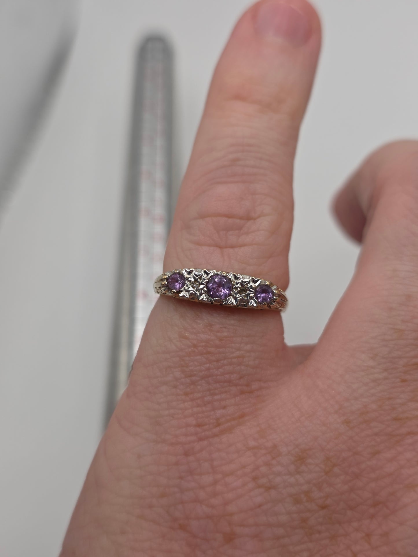 9ct gold amethyst and diamond ring