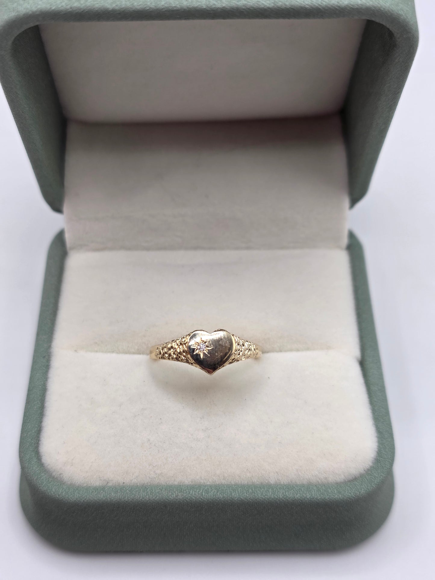 9ct gold diamond signet ring