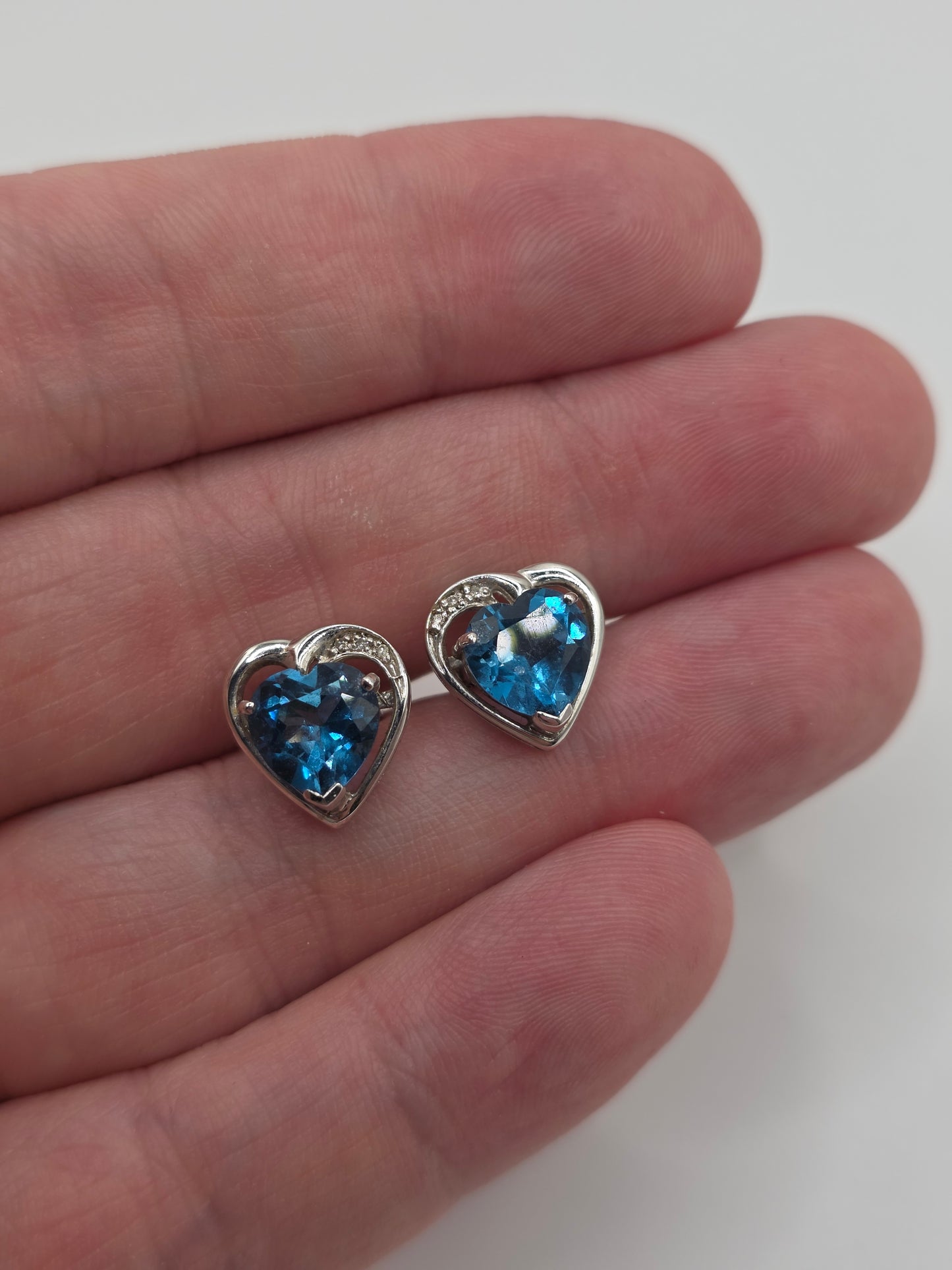 9ct white gold topaz and diamond earrings