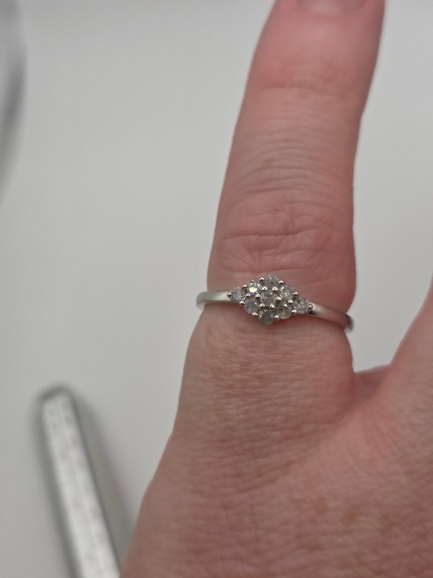 9ct white gold diamond ring