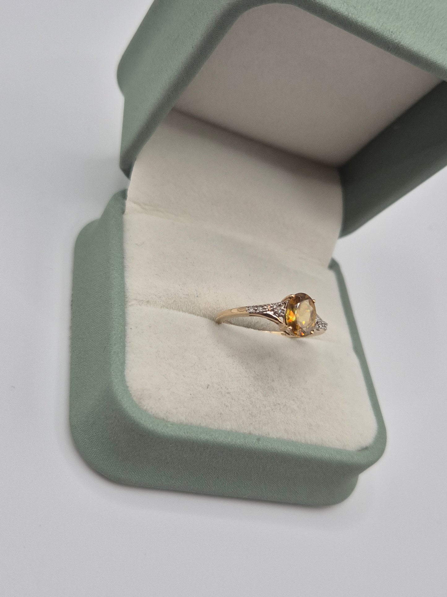 9ct gold citrine and zircon ring